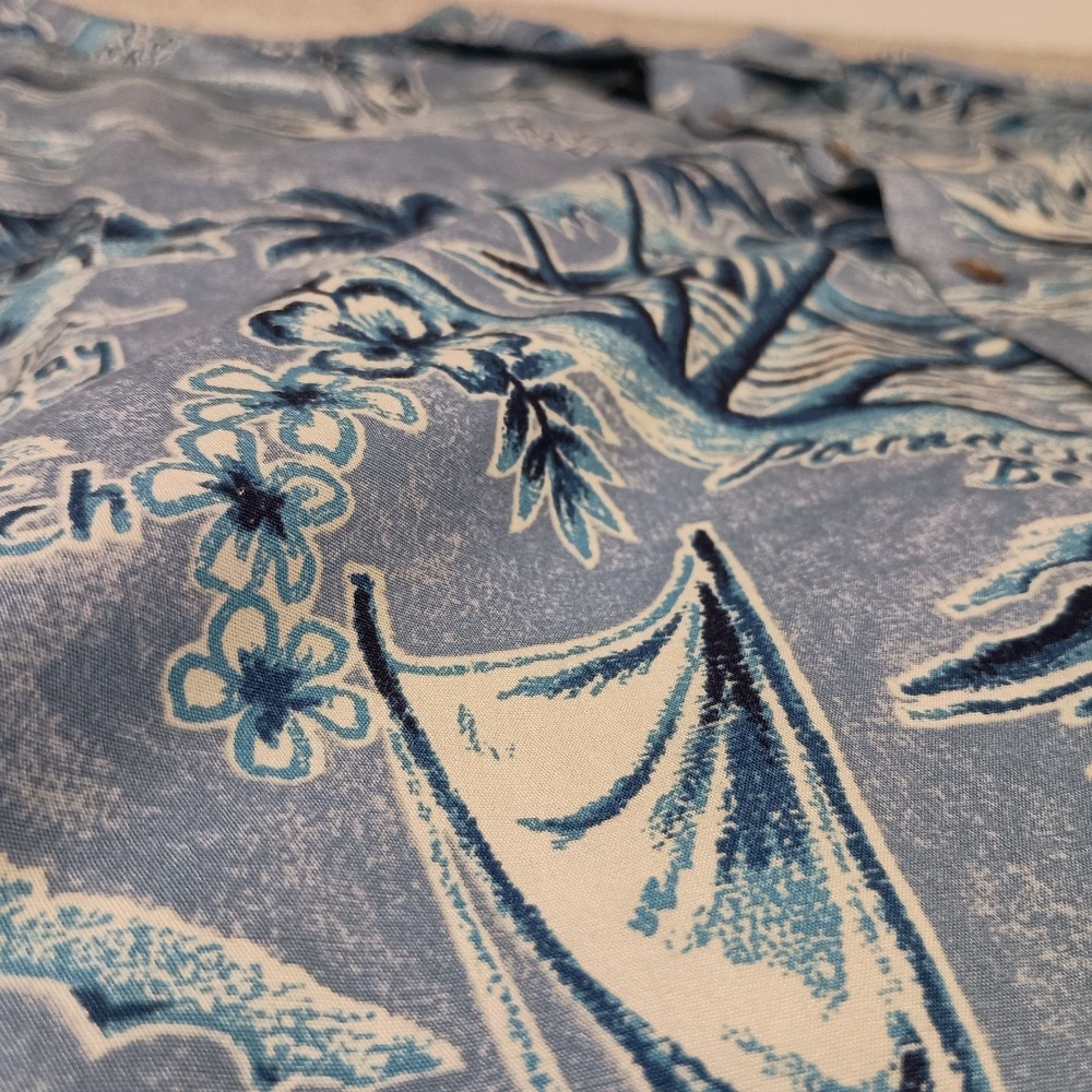 Vintage Island Shores Mens Large Blue‎ AOP Hawaiian Shirt Y2K - Picture 2 of 10
